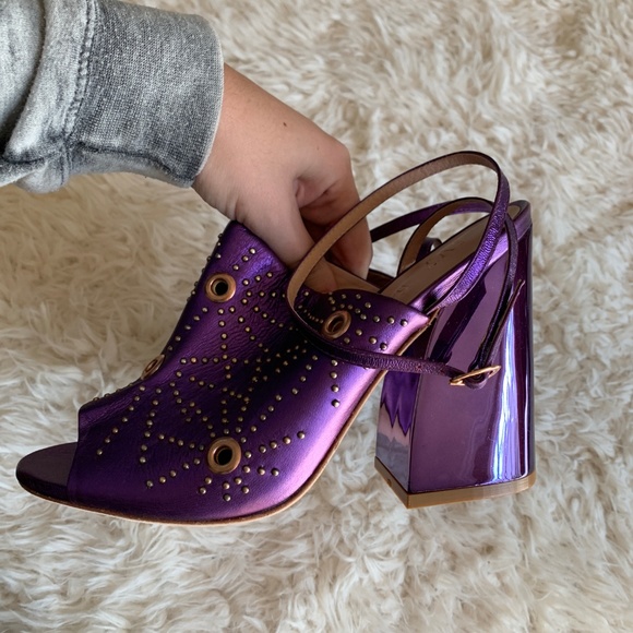 ❌SOLD❌Ivy Kirzhner Epoque Purple Leather Sandal - Picture 4 of 7